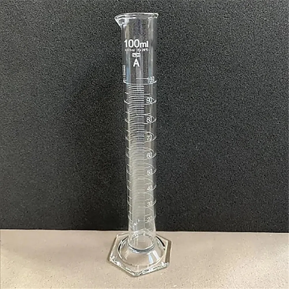 Misurazione di laboratorio. Cilindro graduato a base esagonale capacità 10 ml-2000 ml in vetro borosilicato F08(F080500)